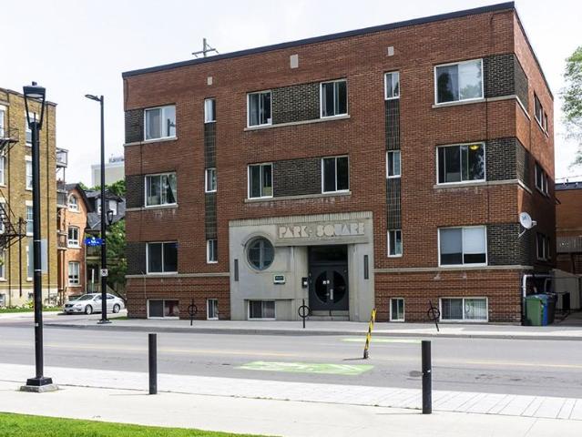 425 Elgin Street 1 Bedroom Apartment for Rent at 425 Elgin St, Ottawa, ON K2P 1N5 Centretown