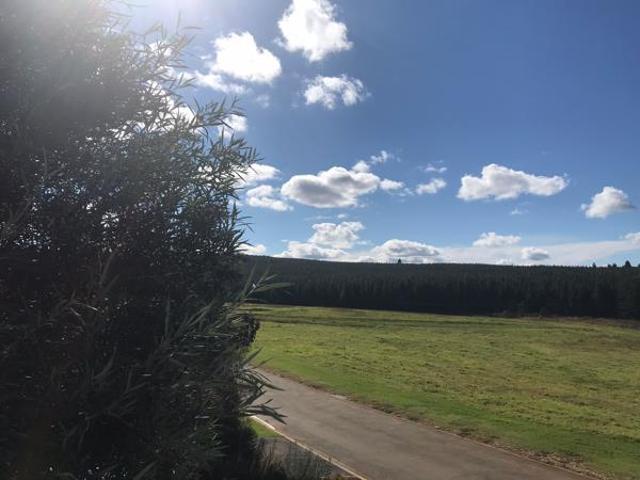425 m² Land available in St Johns Village