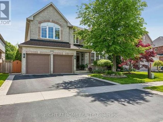 4263 Couples Crescent, Burlington, ON, L7M 4Z2 house for sale | Listing ID W13500 | Royal LePage