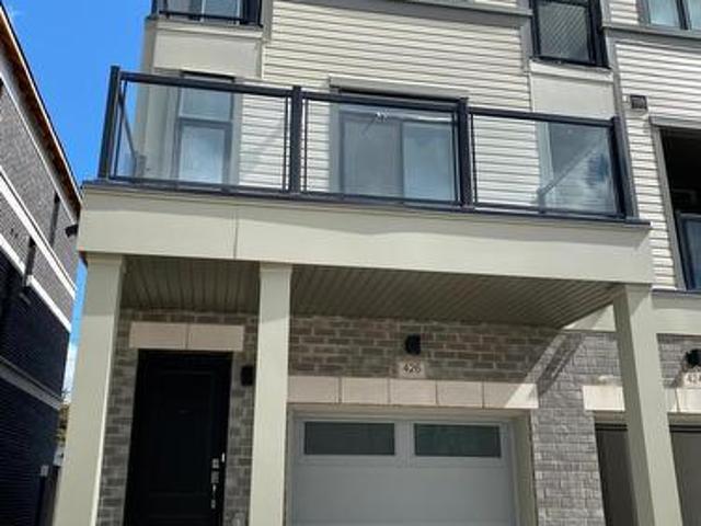 426 Okanagan Path, Oshawa, ON, L1H 1C7 house for lease | Listing ID E13410 | Royal LePage