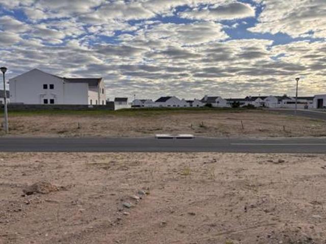 426 m² Land available in Britannia Bay