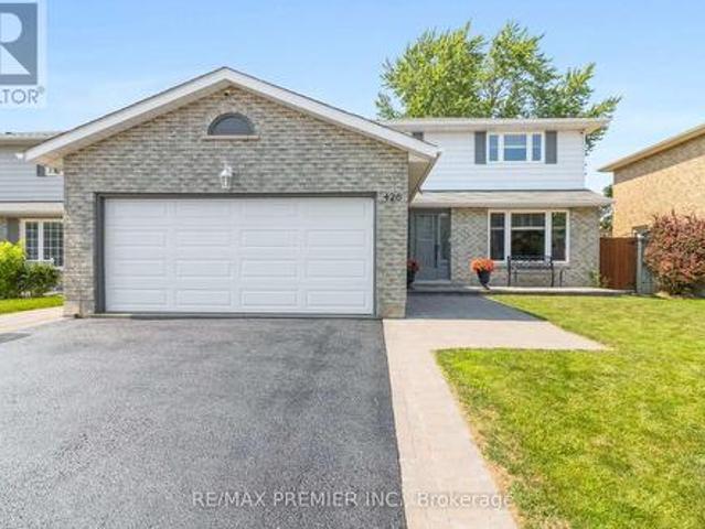 426 Maplegrove Avenue, Bradford West Gwillimbury, ON, L3Z 2V4 house for sale | Listing ID N13636 | Royal LePage