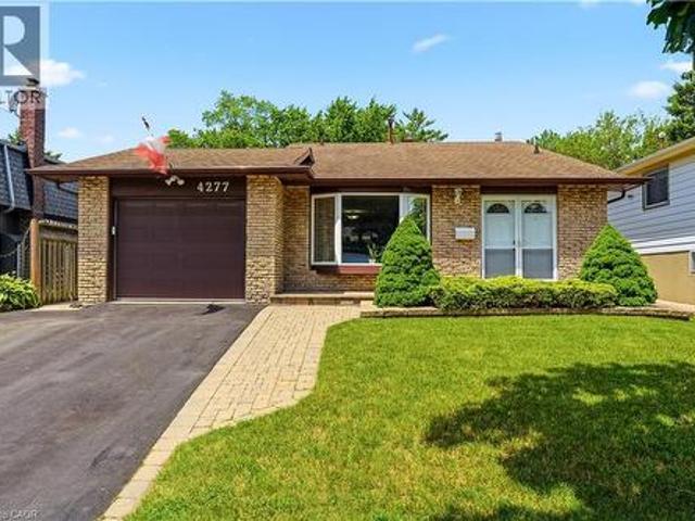 4277 Longmoor Drive, Burlington, ON, L7L 5A4 house for sale | Listing ID 40838 | Royal LePage