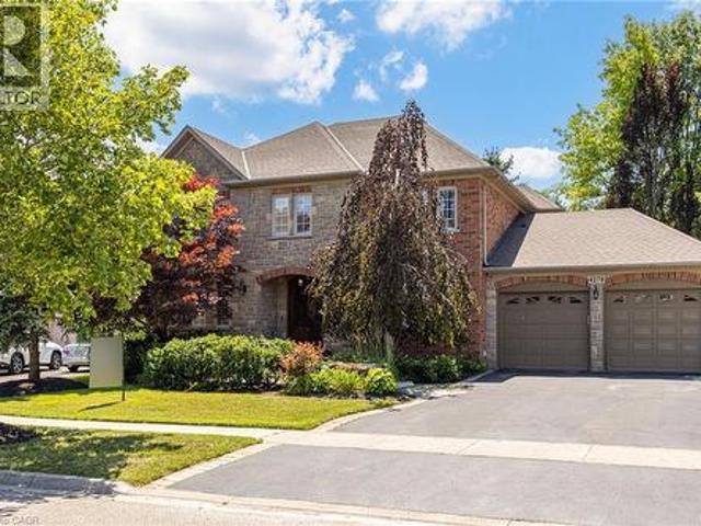 4278 Clubview Drive, Burlington, ON, L7M 4X1 house for sale | Listing ID 40846 | Royal LePage
