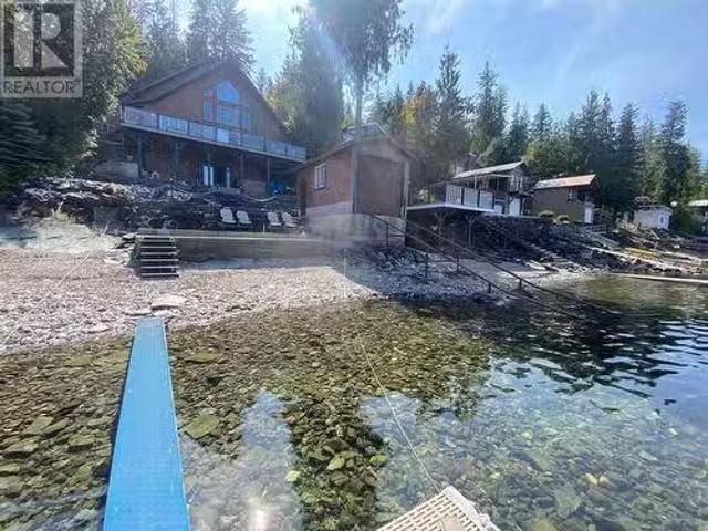 4279 Justin Road, Eagle Bay, BC, V0E 1T0 house for sale Lis.