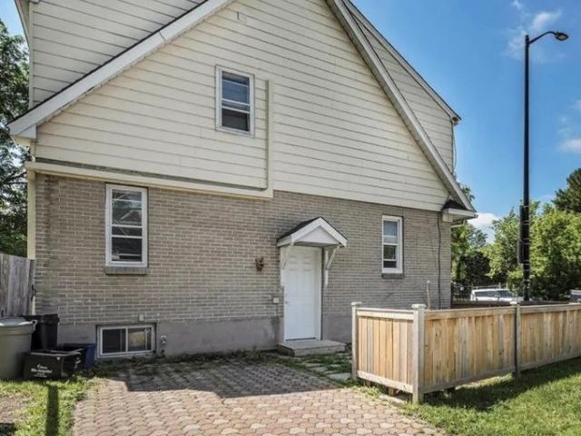 427 Main Street 1 Ottawa, ON K1S 1E5