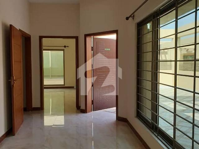 427 Square Yards House For Sale In The Perfect Location Of Askari 5 Sector H