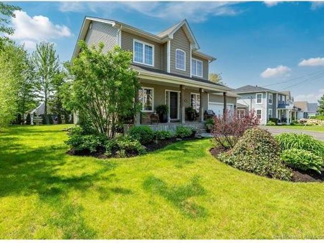 428 Gaspe St, Dieppe, NB, E1A 6V8 Luxury House for sale | Listing ID NB120282 | Royal LePage Carriage Trade Luxury Properties