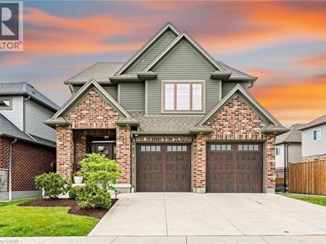 428 Twinleaf Street, Waterloo, ON, N2J 3Z4 house for sale | Listing ID 40833 | Royal LePage
