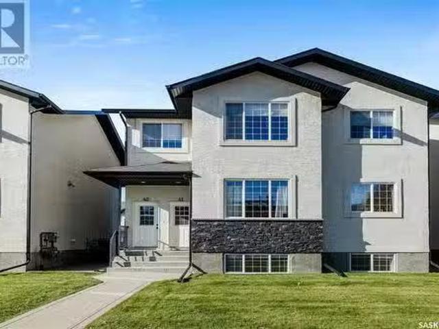 42 4640 Harbour Landing Drive, Regina, SK, S4W 0B8 townhouse.
