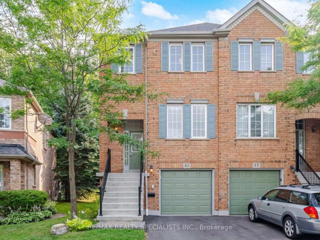 42 5530 GLEN ERIN Drive, Mississauga | 3Beds/4Bath, Townhouse, $834,000 | Condos. Ca