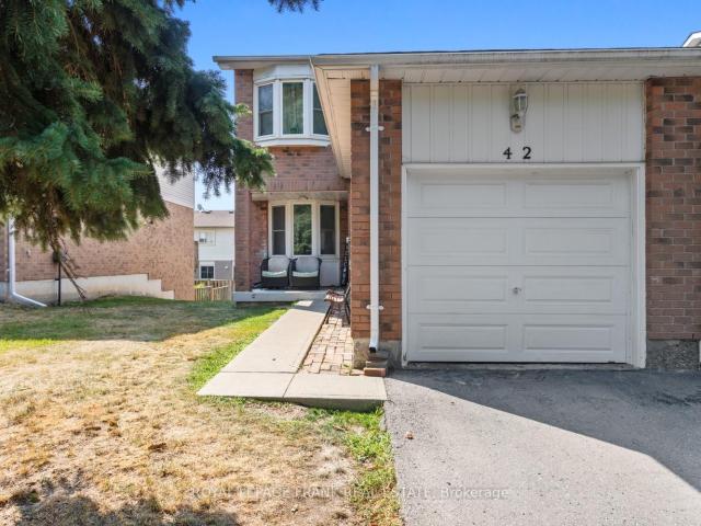 42 700 Harmony Road N, Oshawa | 3Beds/3Bath, Townhouse, $499,900 | Condos. Ca