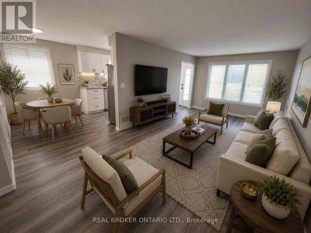 42 Terrace Avenue, Welland, ON, L3C 2C4 house for sale | Listing ID X13605 | Royal LePage