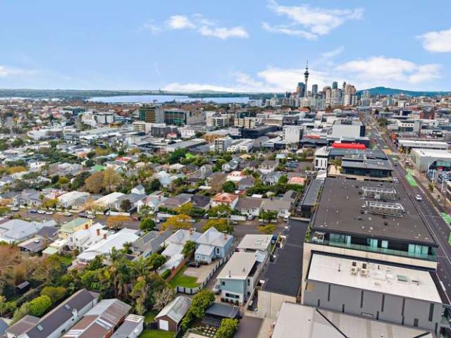 4/2 Turakina Street, Grey Lynn, Auckland City