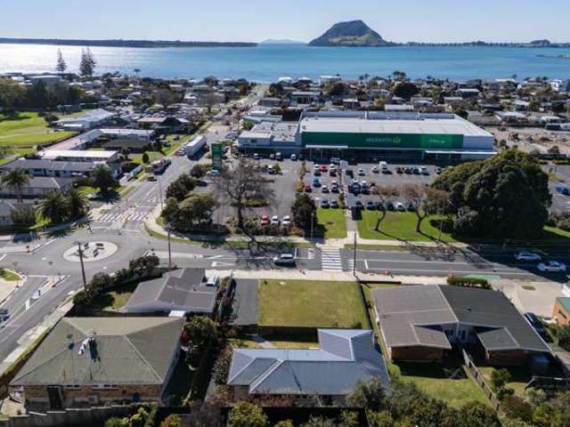 42 Vale Street, Otumoetai, Tauranga