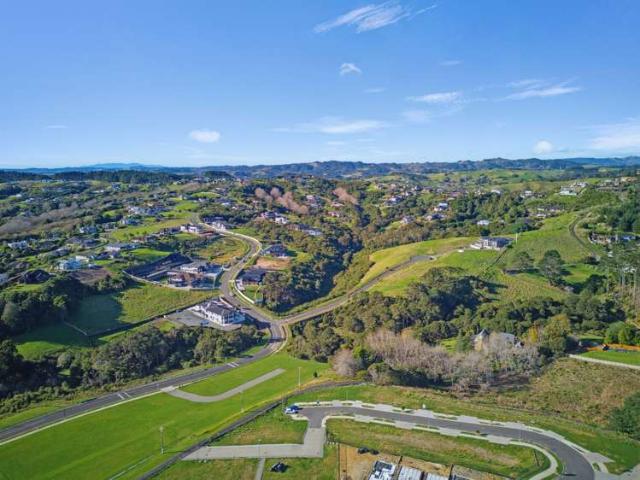 42 waraki street, Flat Bush, Manukau City