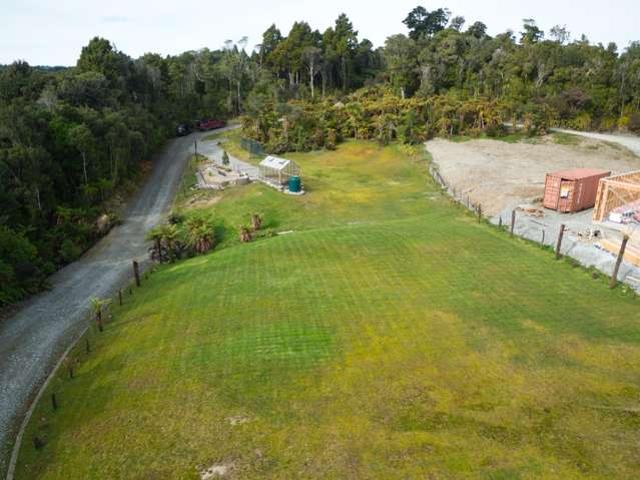 42 Ashley Drive, Paroa, Greymouth
