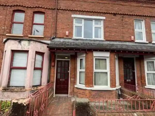 42 Ava Street