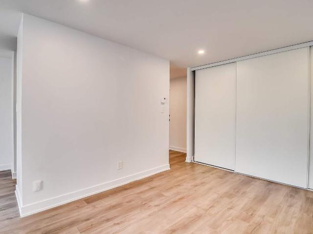 42 Bedard 2 Bedroom Apartment for Rent at 42 Rue Bédard, Gatineau, QC J8Y 5Z6 Hull/Quartier de I'Oree du Parc
