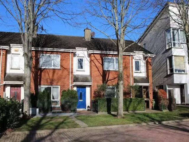 42 Castlecurragh Vale, Mulhuddart, Dublin 15, D15 F72Y