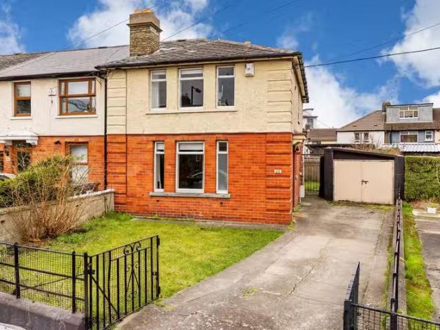 42 Clonliffe Gardens, Drumcondra, Dublin 3, D03HY43 is for sale