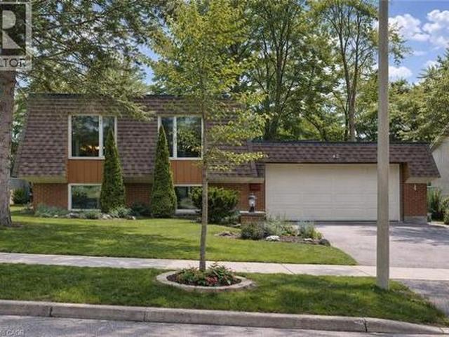42 Culpepper Drive, Waterloo, ON, N2L 5L1 house for sale | Listing ID 40821 | Royal LePage