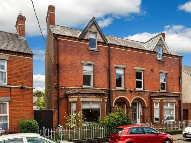 42 Fitzroy Avenue, Drumcondra, Dublin 9, D03ER22 is for sale