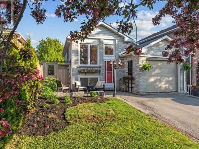 42 Glanville Crescent, Clarington Bowmanville, ON, L1C 4L7 house for sale | Listing ID E13676 | Royal LePage