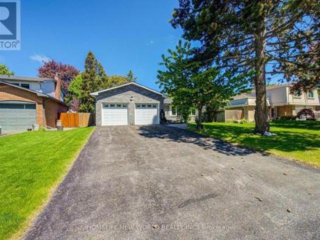 42 Hamilton Hall Drive, Markham, ON, L3P 3L6 house for sale | Listing ID N13173 | Royal LePage