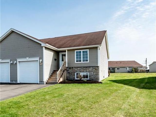 42 Hillsdale Ave, Riverview, NB, E1B 5J6 condo for sale | Listing ID NB118543 | Royal LePage