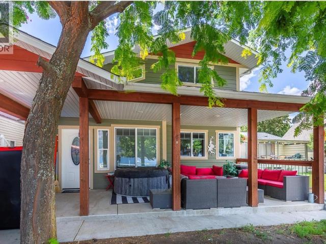 42 Lakeshore Drive