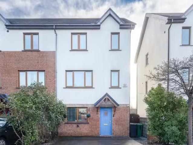 42 Maple Lane, Castlelake, Carrigtwohill, Co. Cork, T45VX02 is.