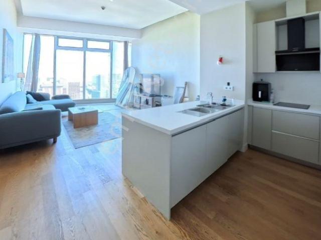 42 Maslak Satılık Yüksek Kat Büyük Tip 1/5+1 Ful Eşyalı Daire