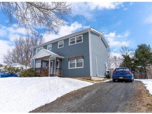 42 Neville St, Fredericton, NB, E3A 4Z5 house for sale | Listing ID NB115115 | Royal LePage