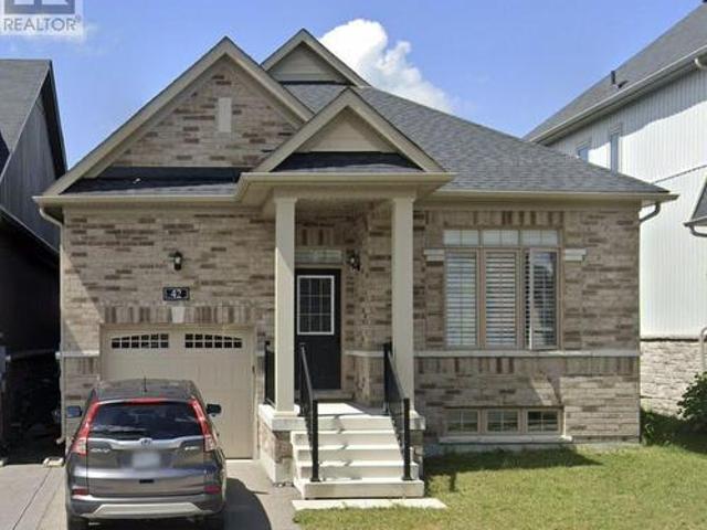 42 Northhill Avenue, Cavan Monaghan, ON, L4A 1G0 house for sale | Listing ID X12100 | Royal LePage