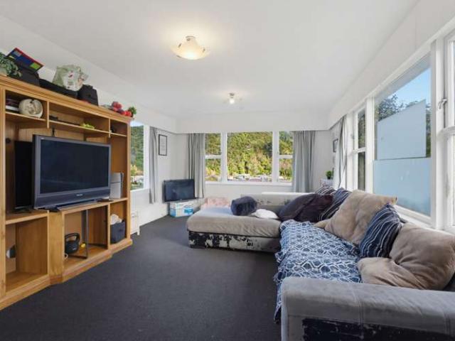 42 Parenga Street, Wainuiomata, Lower Hutt City