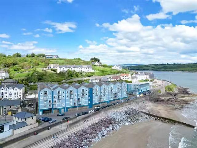 42 Strand Palace Apartments, Upper Strand, Youghal, Cork, P36.