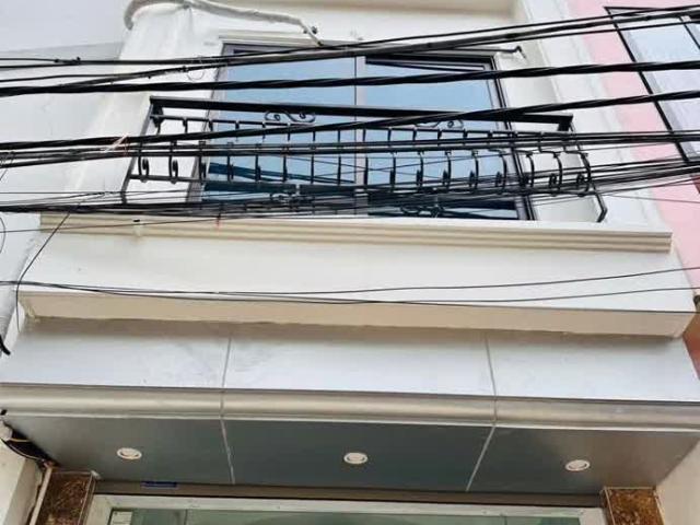42M2 Nhà Mới, Kinh Doanh, Ô Tô Đỗ Cửa 4 Ngủ, 6 Tỷ Tặng 90% Nội Thất