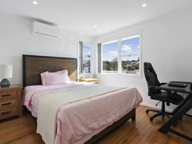 42A John Davis Road, Mount Roskill, Auckland City