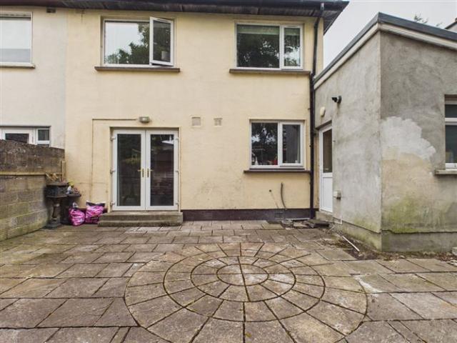430,000 | 17 Castle Crescent, Ashbourne, Co. Meath DNG Tormey Lee 5010 MyHome. Ie Residential