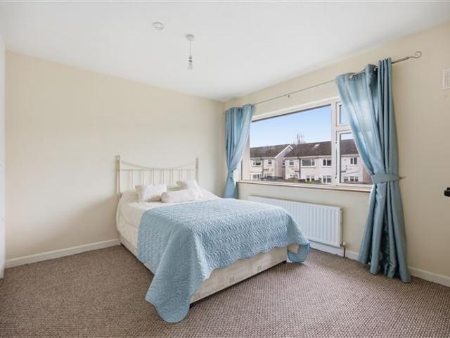 430,000 | 62 Greenpark Rd, Lucan, Dublin Smith & Butler Estates 4996 MyHome. Ie Residential
