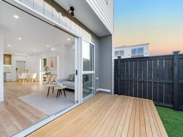 4/30 Carruth Road, Papatoetoe, Manukau City