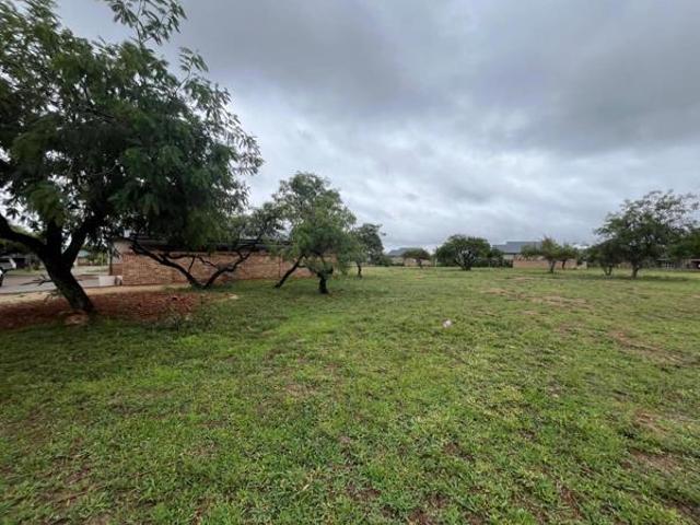 430 m² Land available in Bendor