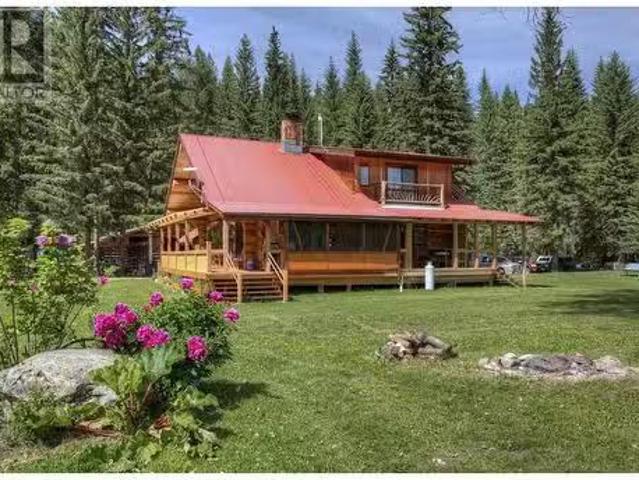 4316 Horsefly Quesnel Lake Road, Horsefly, BC, V0L 1L0 house.