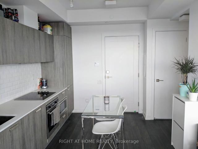 4310 50 Charles Street E, Toronto | Leased, C12549 | Condos. Ca