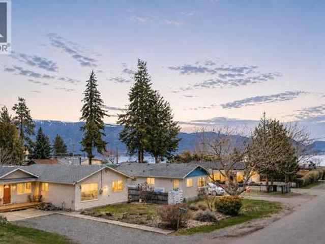 4311 11Th Street, Peachland, BC, V0H 1X6 house for sale | Listing ID 10391 | Royal LePage