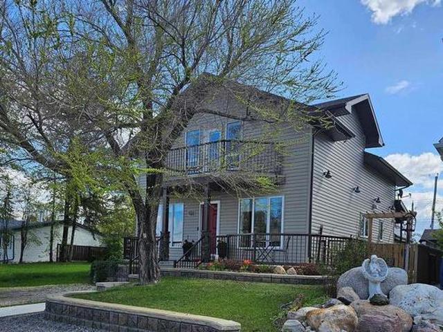 4311 50 Av, Rural Lac Ste. Anne County, AB, T0E 0A0 house fo.