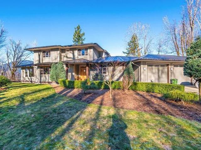 43207 Salmonberry Drive, Chilliwack, BC, V2R 4A4 house for sale | Listing ID R2936 | Royal LePage