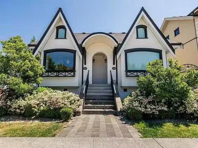 4320 Knight Street, Vancouver, BC, V5N 3M5 house for sale L.