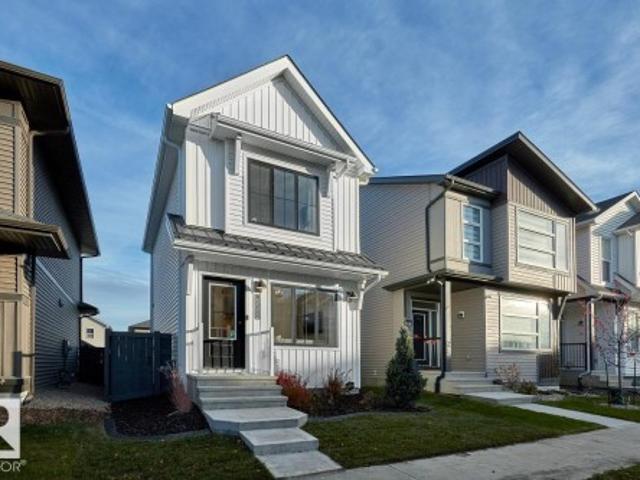 4348 Kinglet Drive, Edmonton, AB, T5S 0T1 house for sale | Listing ID E4494 | Royal LePage
